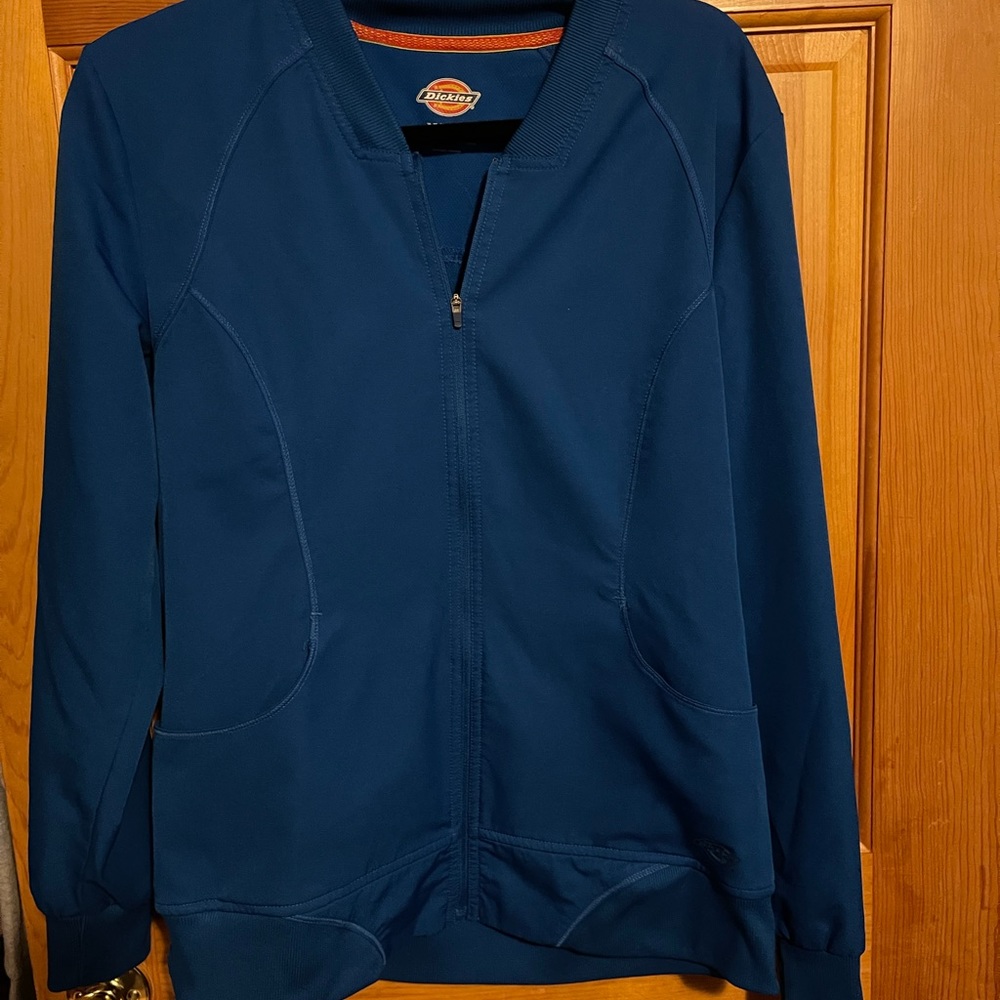 Dickies dynamix scrub jacket size medium